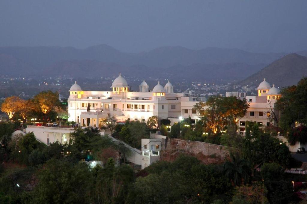 Bharat-hotels